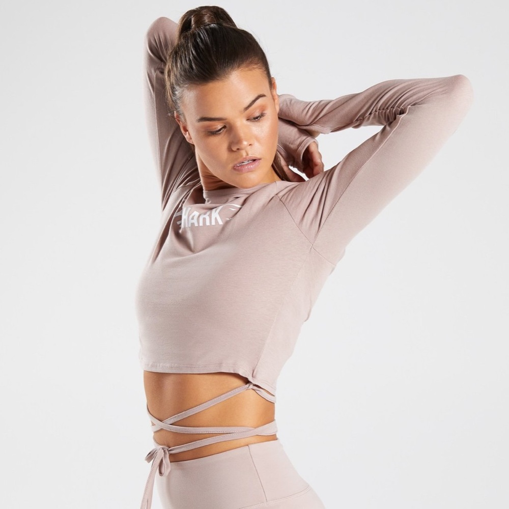 NWOT Gymshark Long Sleeve Ribbon Crop Top